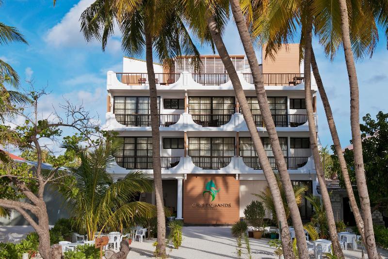 Crystal Sands Beach Hotel At Maafushi Exterior foto